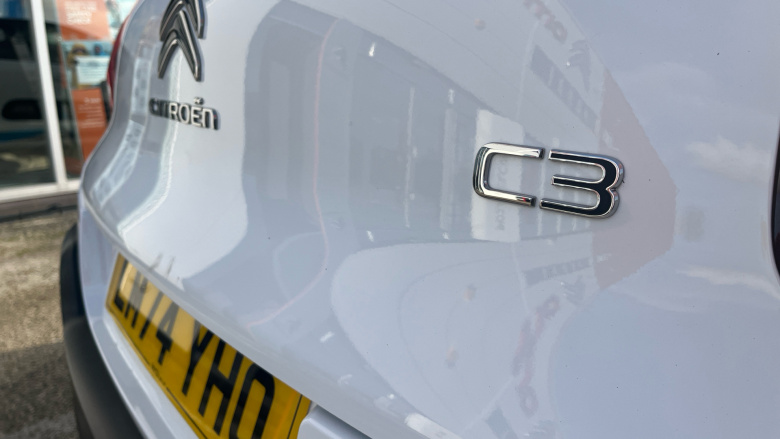 Citroen C3 1.2 PureTech 110 Plus 5dr EAT6 Petrol Hatchback